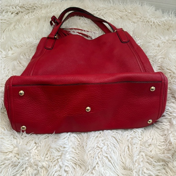 Luxury Staple Gucci Soho Shoulder Bag Authentic - Picture 6 of 12